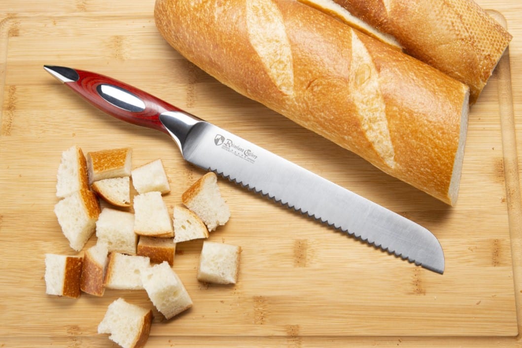 8" BREAD KNIFE with BLADE PROTECTOR