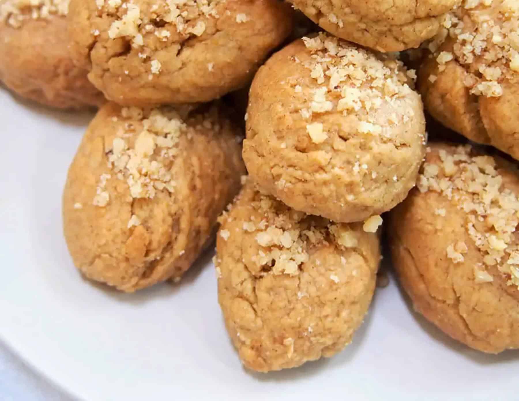Melomakarona (Sticky Greek Honey Cookies) - Miz En Place