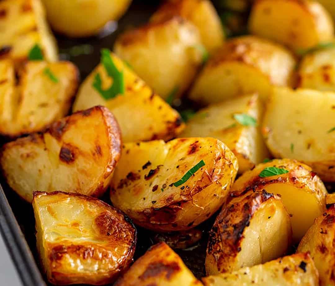 Greek-Style Lemon Roasted Potatoes - Miz En Place