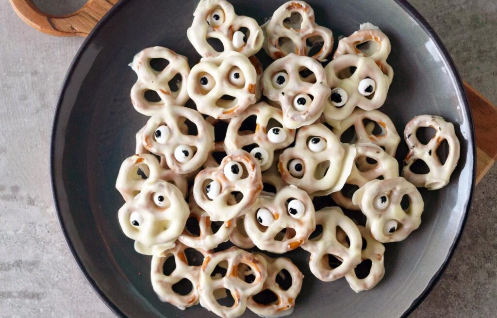 Ghost Pretzels