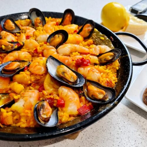 Seafood-Paella-Cooking-Class-Online-1024x768
