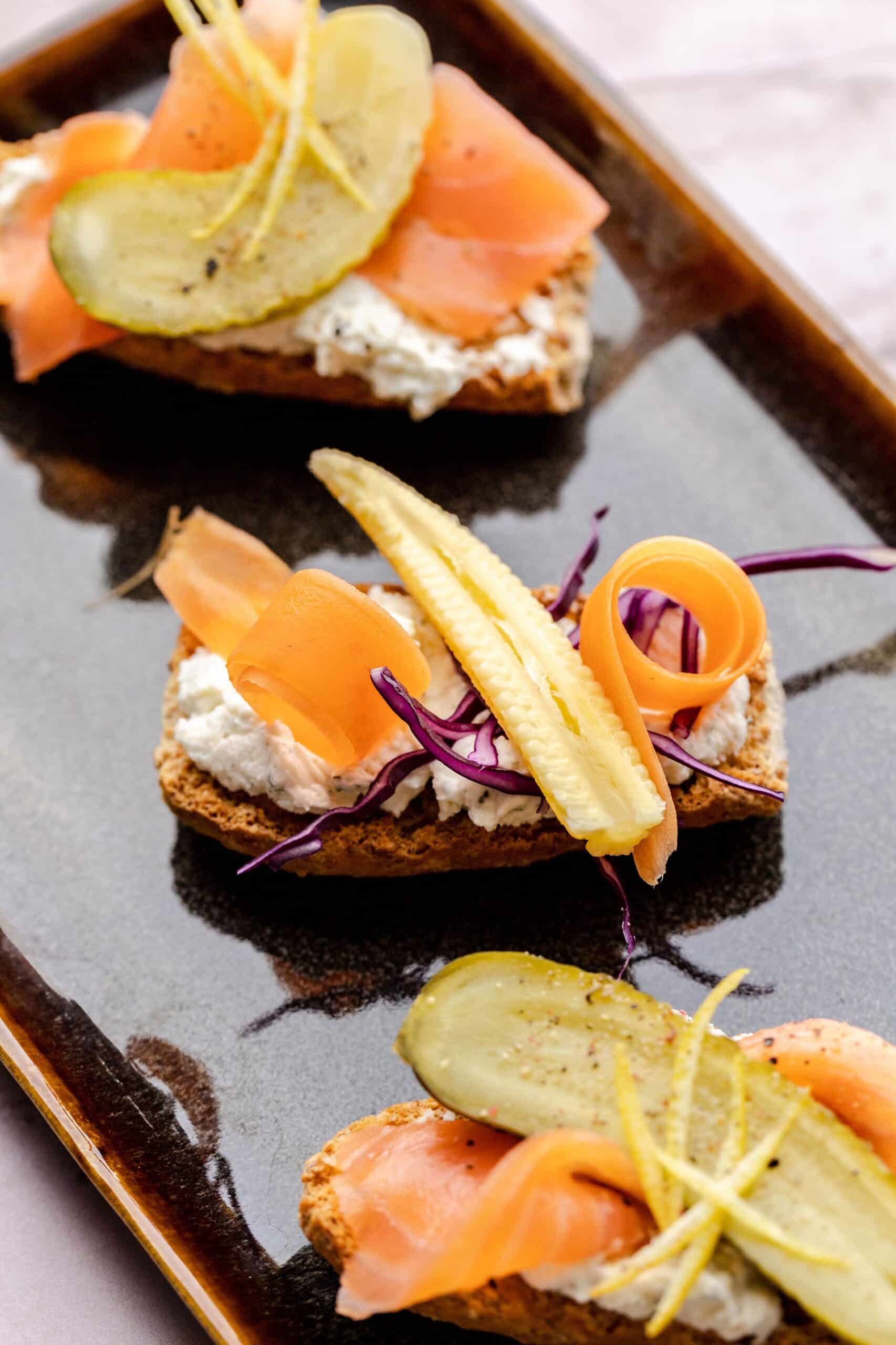 Bornibus Pickled Baby Corn (Petits épis de Maïs), whole, 8.8oz (250g)