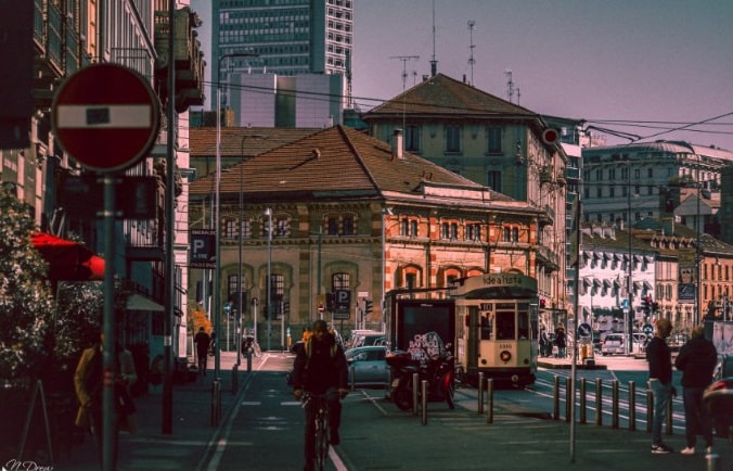Evening Food&Wine tour on Navigli District