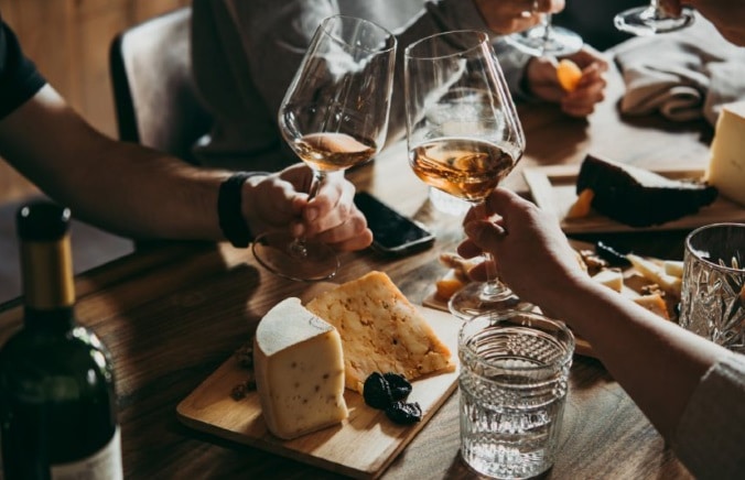 Evening Food&Wine tour on Navigli District