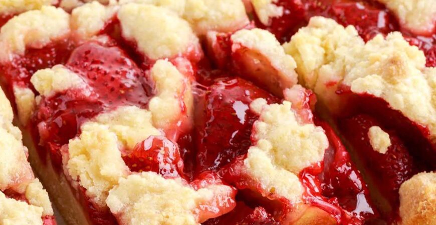 Strawberry Pie Bars