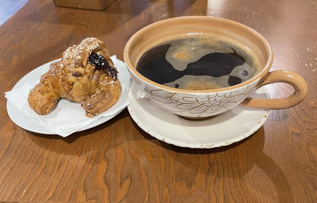 Ala Grande: Where Coffee Is Magic and Mornings Begin Right