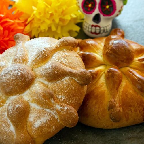 Pan de Muerto Mexican Day of the Dead Bread Pan de Muerto Mexican Day of the Dead Bread