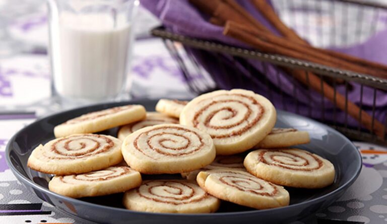 Cinnamon Roll Cookies