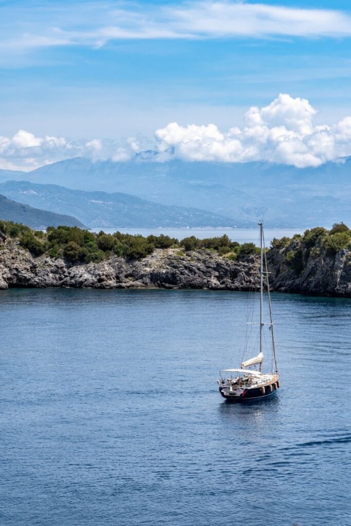 yacht