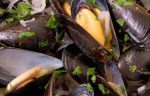 Steamed Mussels