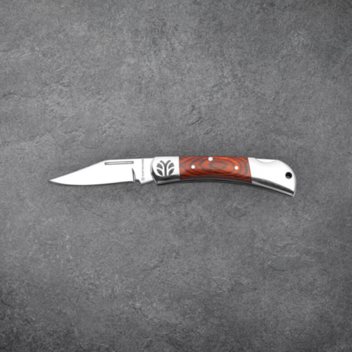 2.5″ Gentleman’s Pocket Knife in Wood Box-front 2.5″ Gentleman’s Pocket Knife in Wood Box-front